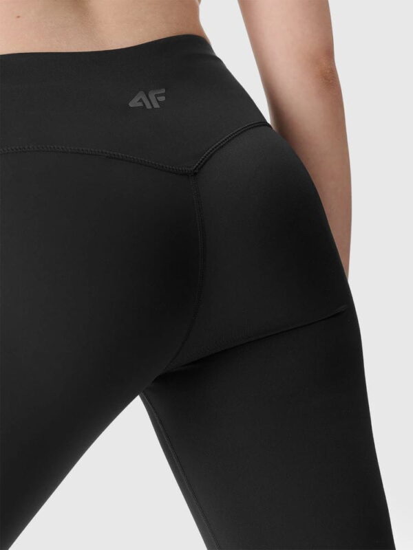 Legginsy do jogi z recyklingu 4F – czarny SuryaPrema